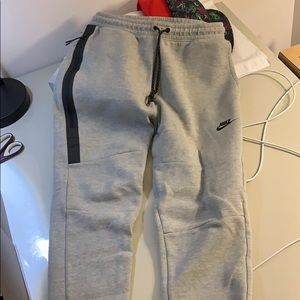 Nike gray sweatpants